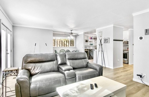 Northeast Reno House | Modern Private Retreat Near Riverwalk District!