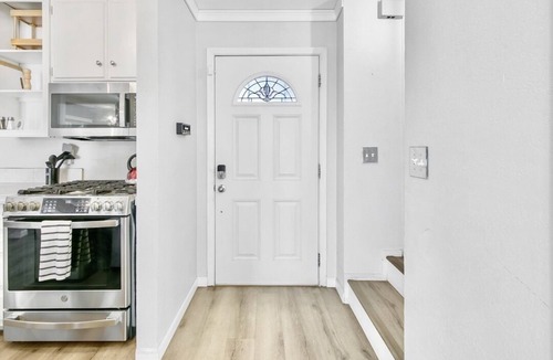 Northeast Reno House | Modern Private Retreat Near Riverwalk District!
