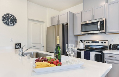 Roseville House | Modern Roseville Retreat Near Hospitals, Bosch, Oracle & Intel