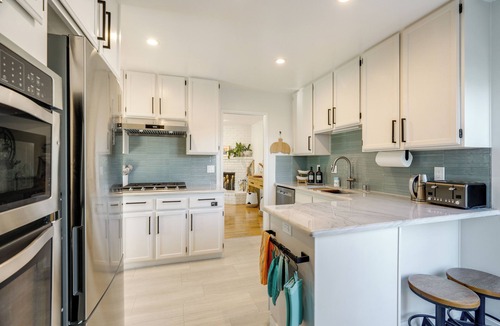 Mescal Corridor NW House | Monterey Bay 4BR 3BA: Hot Tub, Near Beaches & Golf
