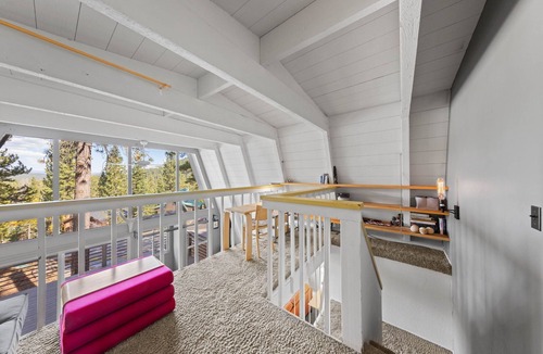 Truckee House | Monthly Lease - Nordic Retreat by Tahoe Getaways-2 BR at Tahoe Donner -w/Hot Tub