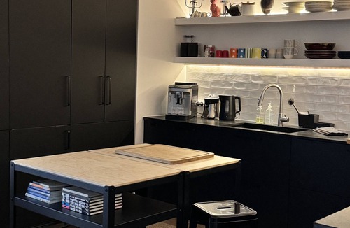18th Arrondissement Apartment | Montmartre at 500m! Large Loft Nestled in a Quiet Courtyard, in a Vibrant Area