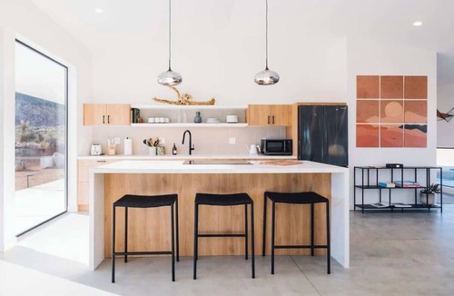 Yucca Valley House | Moonlight Mile New Home, Epic Views, Hot Tub