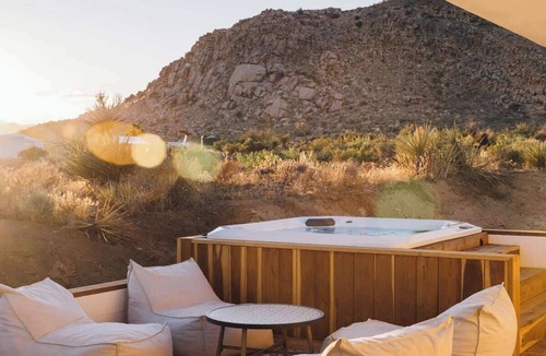 Yucca Valley House | Moonlight Mile New Home, Epic Views, Hot Tub