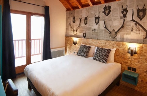 Oz-en-Oisans Hostel | Moontain Hostel