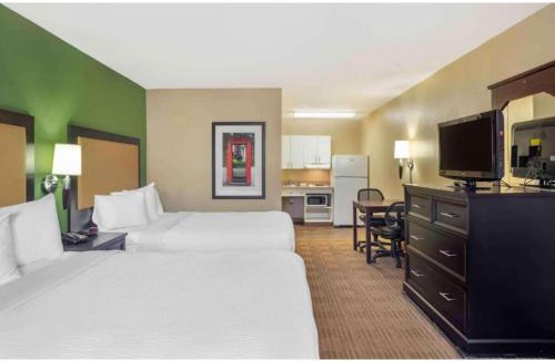 Sacramento Hotel | Motel 6 Extended Stay Sacramento Arden Way California