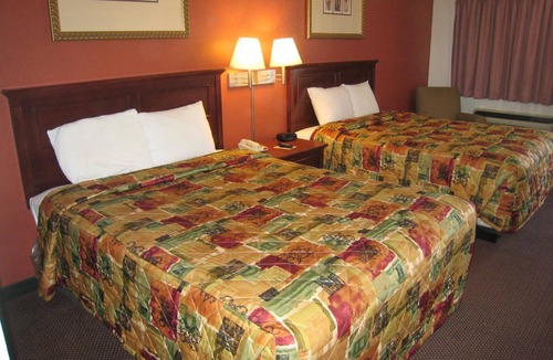 Maricopa Hotel | Motel 8