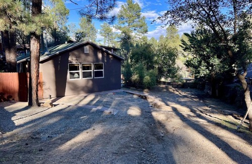 Prescott Cabin | Mountain Flower Cabin - Prescott Cabin Rentals