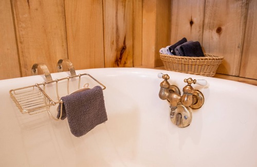 Ponderosa Park Cabin | Mountain Retreat in the Ponderosa Pines
