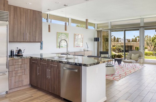 Palm Desert House | Mountain View and Walking Distance to El Paseo