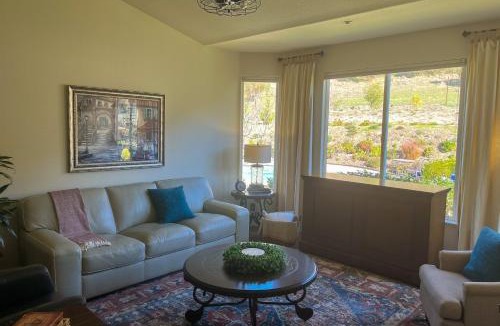 King City House | Mountain-View Backyard Oasis! King City Getaway