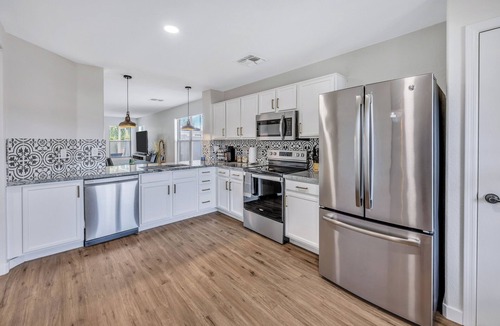 Gilbert House | MUST SEE! Large 3-Bedroom Home in Downtown Gilbert