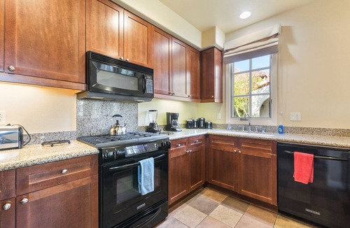 La Quinta Condo | Near Pool! Best Location! Single Story Poolside Villa across from Clubhouse, Pet Friendly! (C72-2)