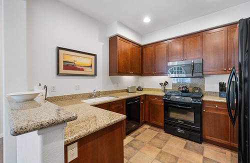 La Quinta Condo | Near Pool! Luxurious 1-Bedroom Villa near Clubhouse with all amenities, Pet Friendly! - (C77-1)