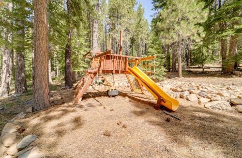 Truckee House | Near Ski Resorts & Trails: Truckee Home w/Hot Tub