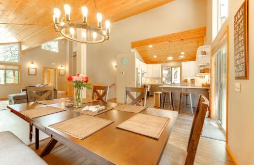 Truckee House | Near Ski Resorts & Trails: Truckee Home w/Hot Tub