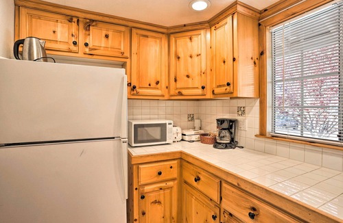 Big Bear City Cottage | Near Skiing: 'The Knotty Pine Cottage' in Big Bear