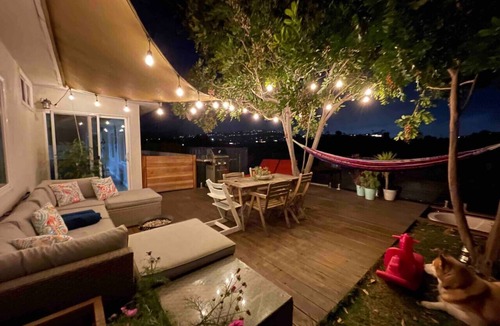 Allied Gardens House | Near zoo&beach, King Suite, spa tub, canyon deck, EV