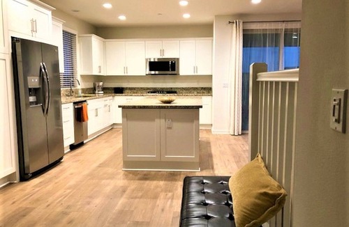 Foothill Ranch House | New 4 Bedroom House Close to Irvine Spectrum! Resort Style Living!