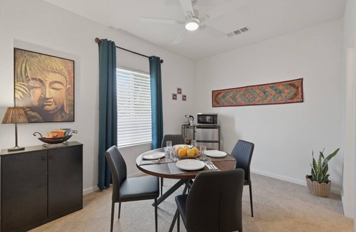 Elk Grove House | NEW! Elk Cove Couple's Basecamp