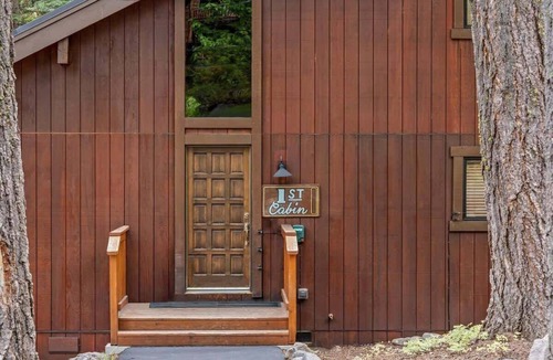 Homewood Cabin | New Listing - Delightful Stay at 1st Cabin with Wood Stove. Sleeps 10!
