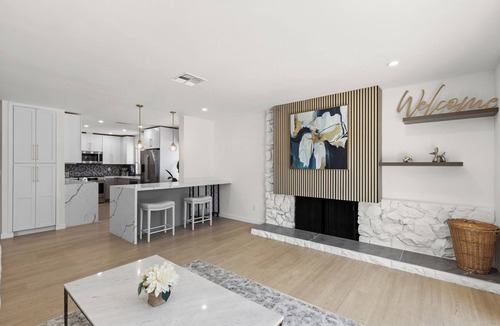 North Hills House | NEW Modern Luxury 5 Bedroom Northridge Home