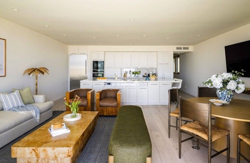 Venice House | NEW! Oceanfront Home w/Rooftop & Beach Access