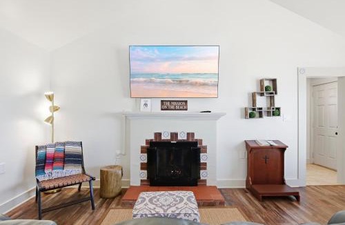 Mission Beach Villa | NEW Oceanfront Luxury Christian RARE Single Family Home