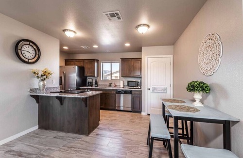 Kingman House | New Pet Friendly Duplex!