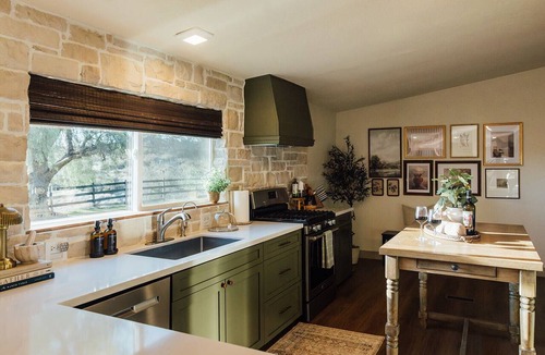 Temecula House | NEW! Rural Group Escape w/Cold Plunge + Hottub