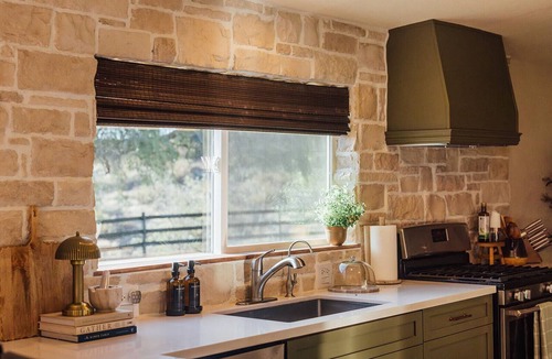 Temecula House | NEW! Rural Group Escape w/Cold Plunge + Hottub