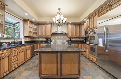 Pine Mountain Club Villa | NEW! Spacious Mountain Getaway Game Room & Gazebo