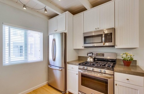 Mission Beach Condo | Newly Renovated 2 Bed 2 Bath Condo, Steps To Bay And Ocean!