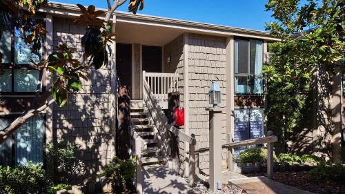 Townsite House | North Coast Village Cottage G20