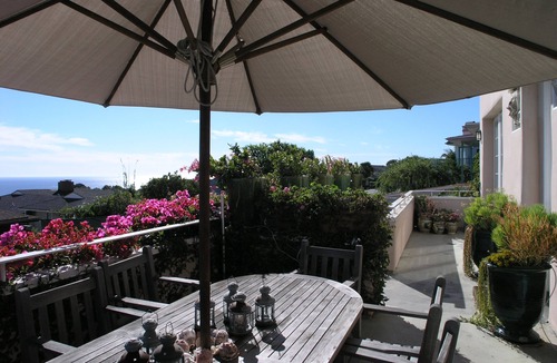 Pacific Palisades House | Ocean View European Art Villa