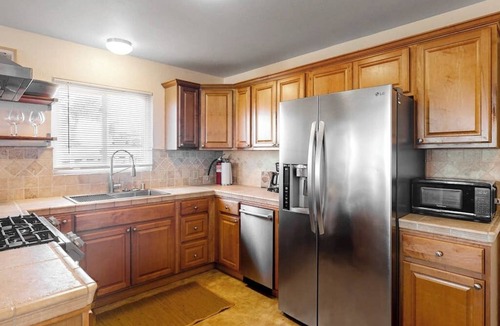 Seaside House | Ocean-view home in great location with backyard deck, grill, streaming, & W/D