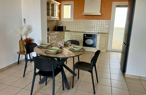 Solenzara Apartment | Ocean view Terrace Top floor in a quiet area Downtown Solenzara, beach, and harbor within walking distance