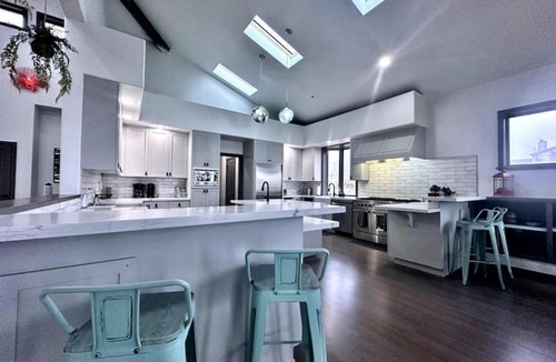 Dillon Beach House | Ocean Views Hot Tub Fire Pit 3000 sqft Dillon Beach