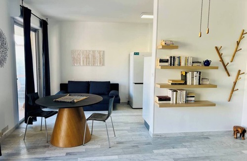 Ajaccio Apartment | Oceanfront Getaway – Terrace, View & Free Parking