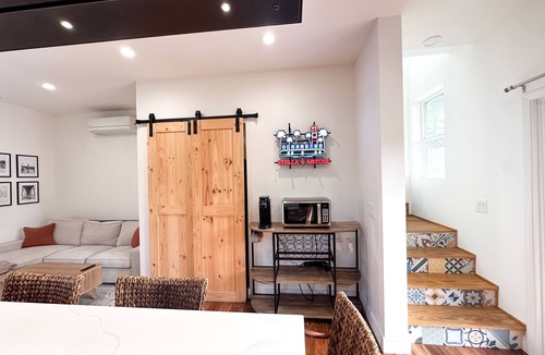 South Oceanside House | Oceanside Rooftop Retreat Sleeps 4