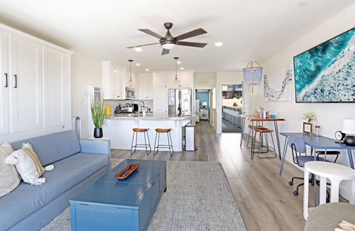 San Clemente Apartment | Oceanview Penthouse Walk to beach Bikes Pets ok
