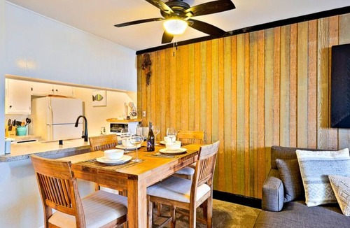 Townsite Condo | Oceanview Penthouse w/Private Rooftop Deck