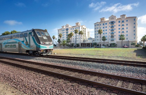 Townsite Resort | OFFICIAL LISTING | Wyndham - Oceanside Pier Resort Studio w/Beach Access & Pool