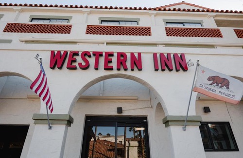 Old Town Hotel | Old Town Western Inn