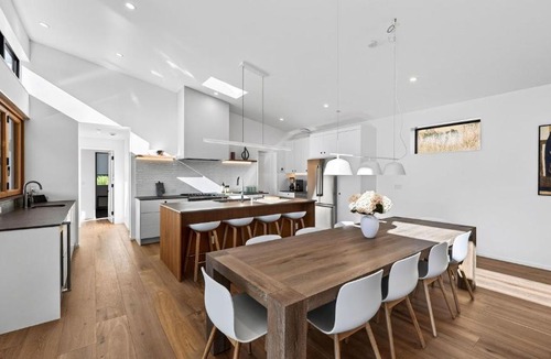 Glen Ellen House | Olive Oak by AvantStay