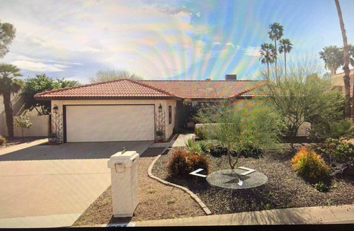 Sun Lakes House | On the golf course-Watch the spectacular sun sets over the lake of the course