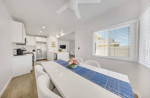 Southwood Riviera Apartment | One Lux Stay Coastal 2BR Retreat Near the Beach
