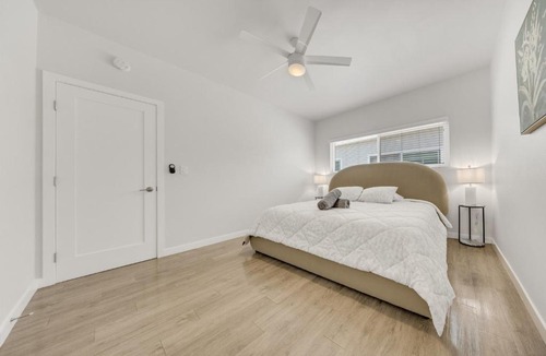 Southwood Riviera Apartment | One Lux Stay Coastal 2BR Retreat near the Beach