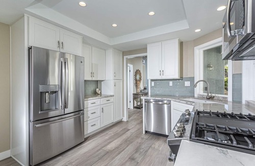Aviara House | ~OPEN 8-24 to 28! Ocean View! Pool & Spa, Pets OK, Gated by Beach!~