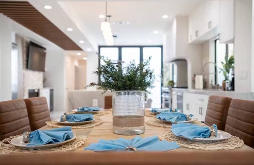 Huntington Beach House | Opulent Huntington Pier Best of Class Home to Sand